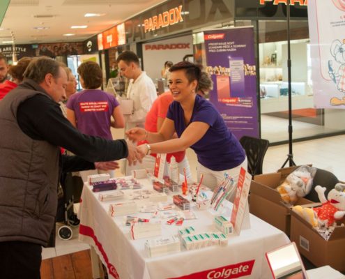 Colgate-2015_3.cesky-den-zdravych-zubu_02-495x400 Colgate promo akce 2015