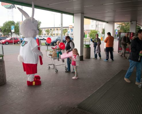 Colgate-2015_Outdoor-promo-Cakovice_03-495x400 Colgate promo akce 2015