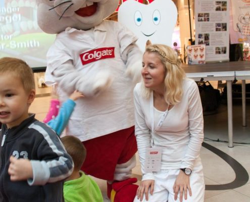 Colgate-2016_Den-zdravych-zubu-Olomouc_03-495x400 Colgate promo akce 2016