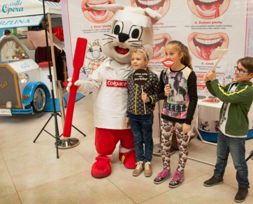 Colgate-2016_Den-zdravych-zubu-Olomouc_09-495x400 Colgate promo akce 2016