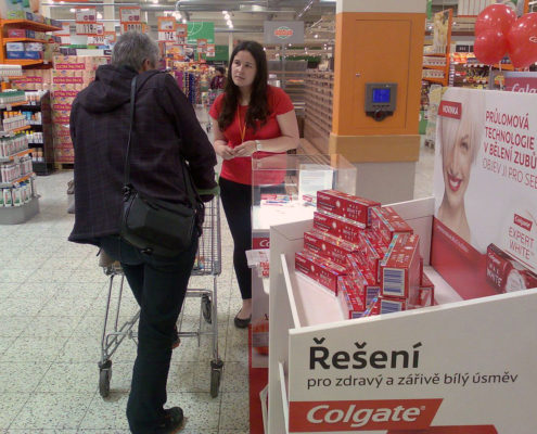 Colgate-2016_Globus-kampan_04-495x400 Colgate promo akce 2016