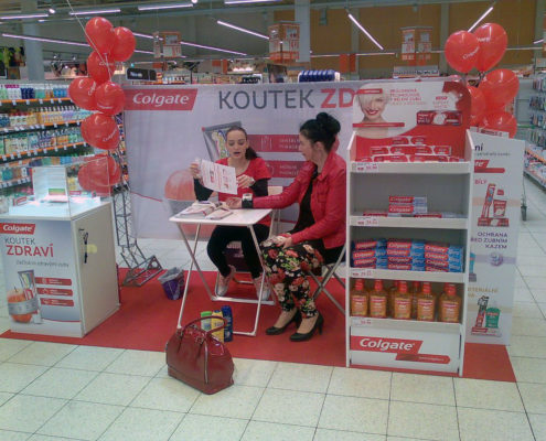 Colgate-2016_Globus-kampan_07-495x400 Colgate promo akce 2016